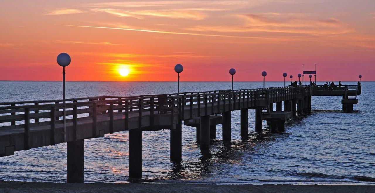 Baltic Sea Quartier Mit Schwimmbad Und Ostseeblick Rerik Exterior foto